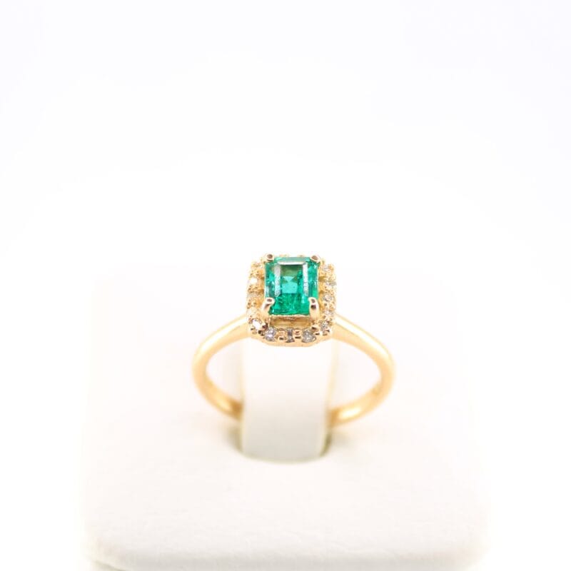 Anillo Esmeralda y Diamantes Diana Talla 6